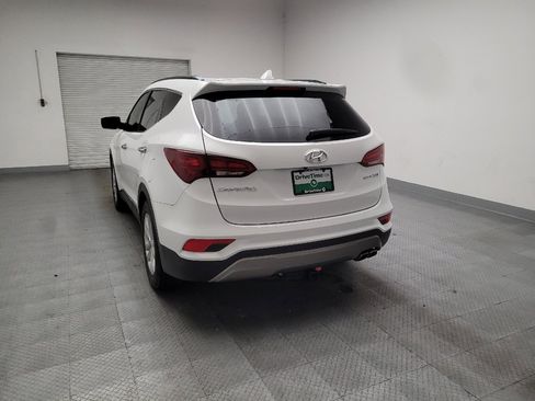 Used 2018 Hyundai Santa Fe Sport 2.0T FWD image 6