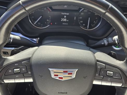 Used 2023 Cadillac XT4 Luxury FWD image 24