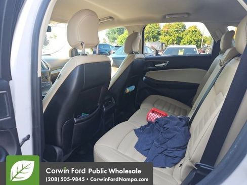 Used 2019 Ford Edge SEL w/ Equipment Group 201A AWD/4WD image 8