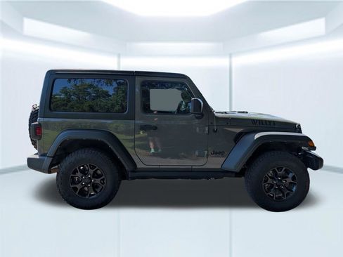 Used 2021 Jeep Wrangler Sport AWD/4WD image 7