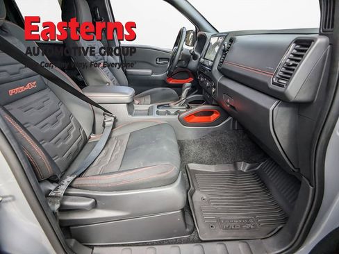 Used 2024 Nissan Frontier PRO-4X w/ Technology Package image 23