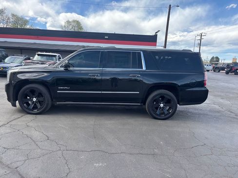 Used 2015 GMC Yukon XL Denali w/ Touring Package image 11