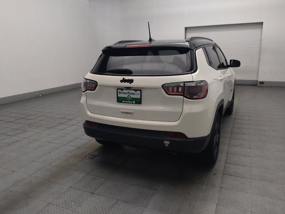 Used 2021 Jeep Compass Latitude w/ Sun and Sound Group FWD image 9