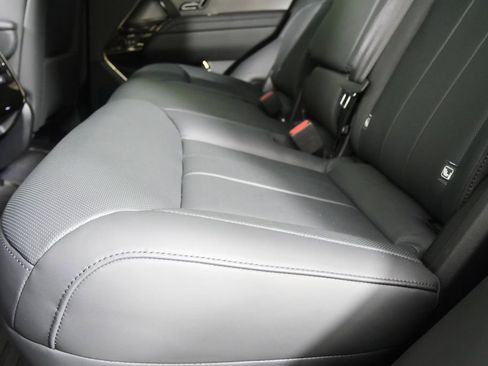 Used 2023 Land Rover Range Rover Sport SE image 15