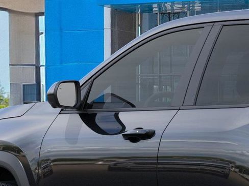 New 2026 Chevrolet Equinox LT w/ Convenience Package II image 39