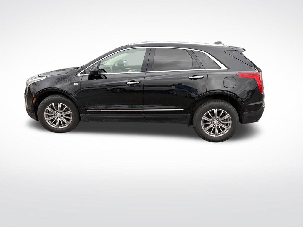 Used 2017 Cadillac XT5 Luxury w/ Driver Awareness Package AWD/4WD image 3