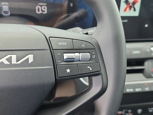 New 2026 Kia K4 FWD image 30