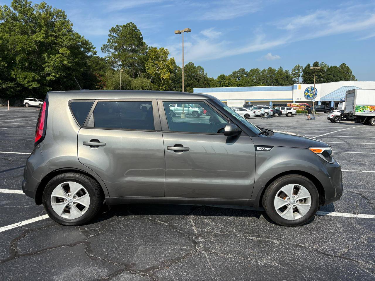 Used 2016 Kia Soul FWD image 4