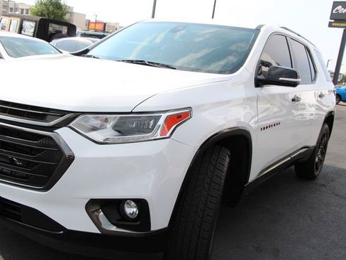 Used 2019 Chevrolet Traverse Premier w/ Redline Edition AWD/4WD image 52