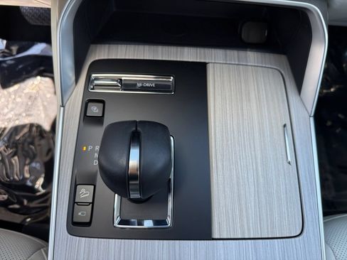 Used 2024 MAZDA CX-90 Plug-In Hybrid w/ Premium Plus AWD/4WD image 21