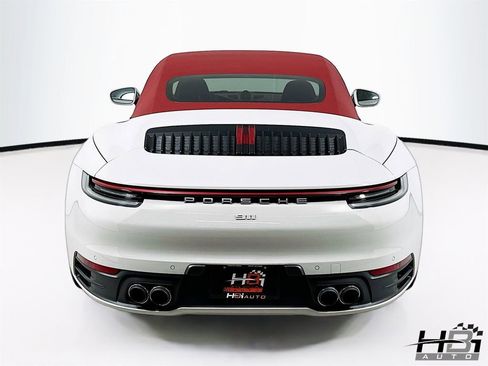 Used 2021 Porsche 911 Carrera 4 AWD/4WD image 7