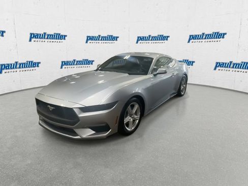 Used 2026 Ford Mustang Premium RWD image 4
