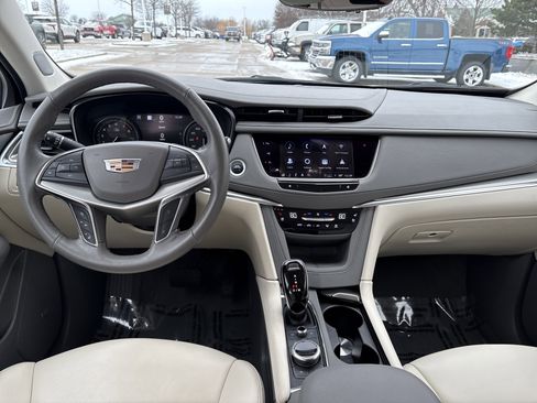 Used 2024 Cadillac XT5 Premium Luxury w/ Technology Package image 26