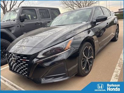 Used 2023 Nissan Altima 2.5 SR w/ SR Premium Package