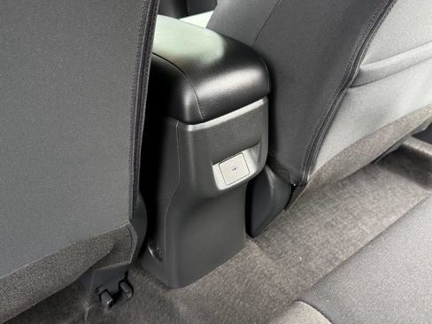 Certified 2025 Nissan Versa SR w/ Trunk Package FWD image 23