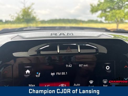 Used 2020 RAM 1500 Laramie w/ Sport Appearance Package AWD/4WD image 25