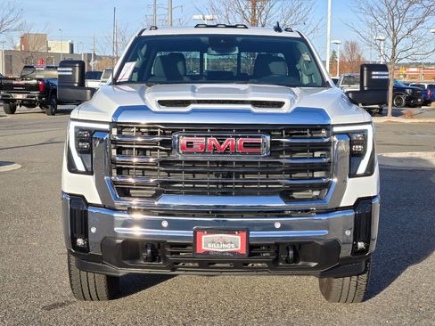 New 2025 GMC Sierra 2500 SLE w/ SLE Value Package; image 37