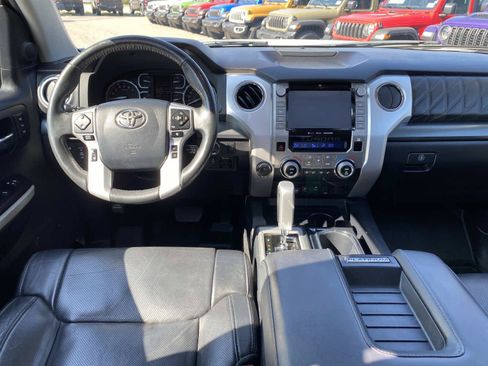 Used 2020 Toyota Tundra Platinum AWD/4WD image 12