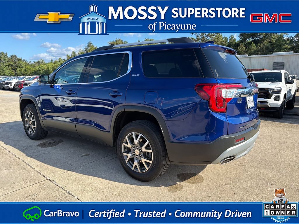 Certified 2023 GMC Acadia SLE w/ Driver Convenience Package FWD image 4