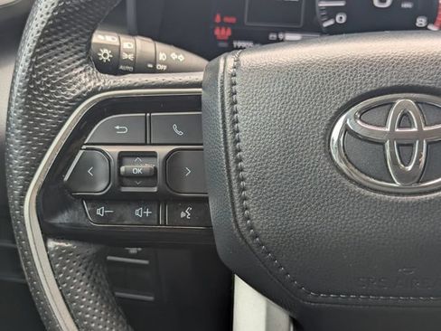 Used 2024 Toyota Tundra Limited AWD/4WD image 18