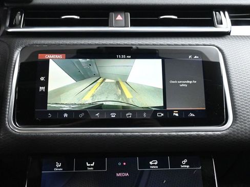 Used 2020 Land Rover Range Rover Velar R-Dynamic S image 27