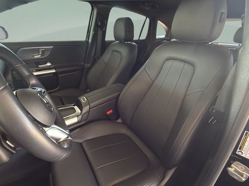 Used 2025 Mercedes-Benz GLA 250 image 11