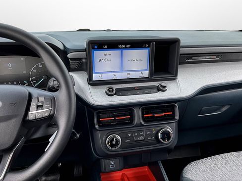 Used 2024 Ford Maverick XLT image 5