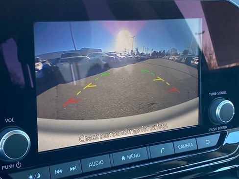 New 2025 Nissan Pathfinder SV image 24