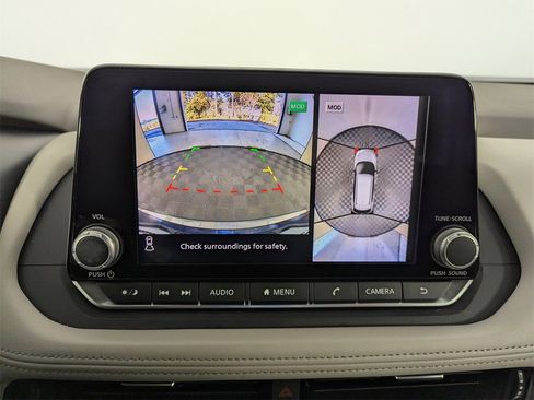 Used 2021 Nissan Rogue SL image 26