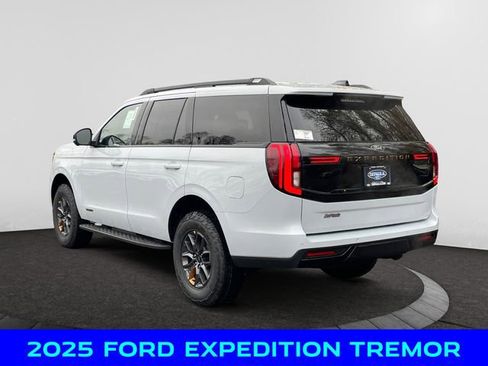 New 2025 Ford Expedition Tremor image 3