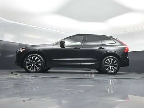 Used 2025 Volvo XC60 B5 Plus AWD/4WD image 51