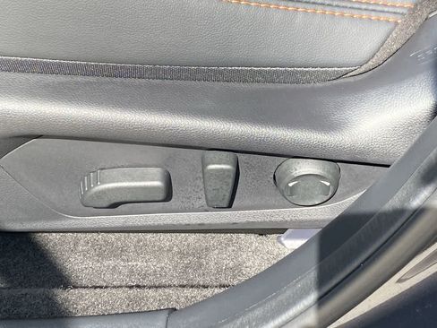 Certified 2025 Subaru Crosstrek 2.5i Limited w/ Popular Package #4A image 16