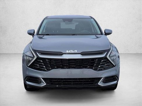 Used 2023 Kia Sportage EX image 2