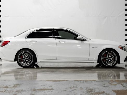 Used 2015 Mercedes-Benz C 63 AMG S image 5