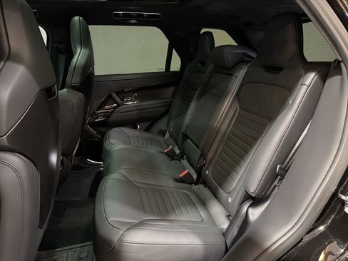 Used 2024 Land Rover Range Rover Sport image 35