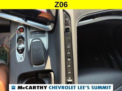 Used 2025 Chevrolet Corvette Z06 RWD image 9