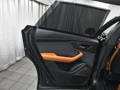 Used 2024 Audi RS Q8 w/ Black Optic Package image 15