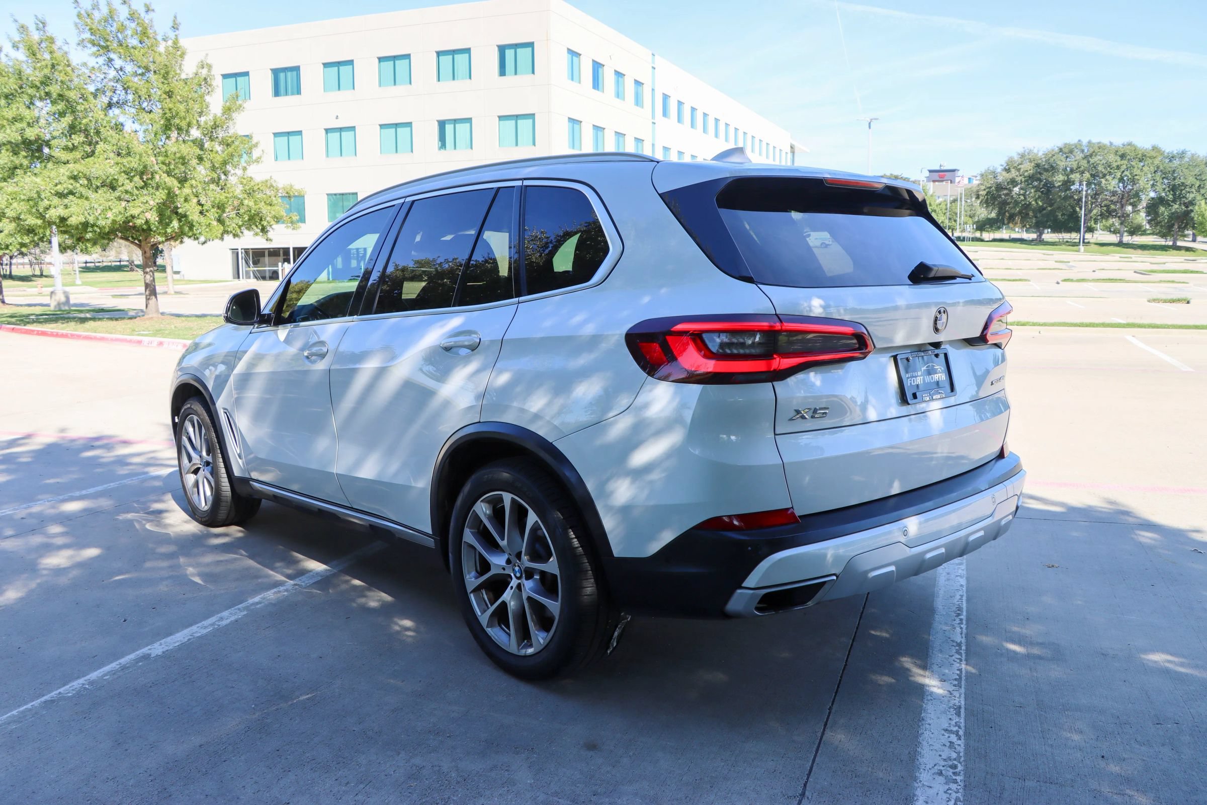 Used 2021 BMW X5 sDrive40i RWD image 5