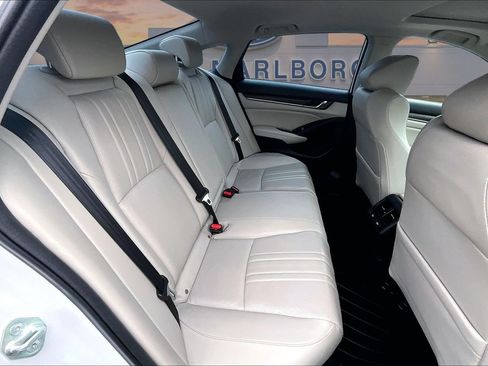 Used 2021 Honda Accord Touring image 27
