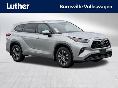 Used 2020 Toyota Highlander XLE
