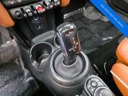 Used 2024 MINI Cooper S w/ Signature Upholstery Package FWD image 24