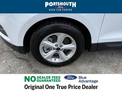 Used 2023 Ford Edge SE image 27