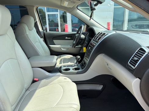 Used 2007 GMC Acadia SLT AWD/4WD image 27