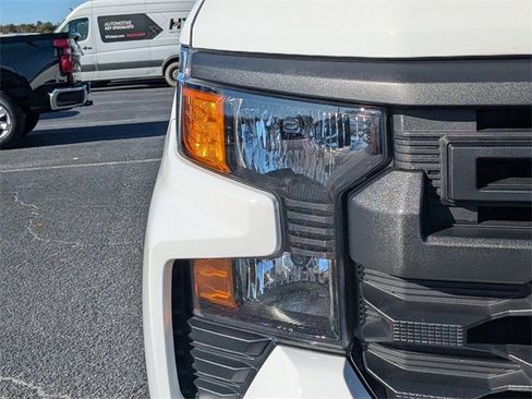 Certified 2024 Chevrolet Silverado 1500 Custom image 10