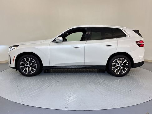 Used 2026 BMW X3 xDrive30i w/ Premium Package AWD/4WD image 2