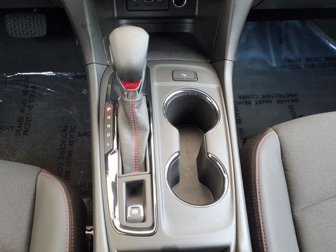 Used 2024 Chevrolet Equinox RS w/ LPO, Floor Liner Package FWD image 24