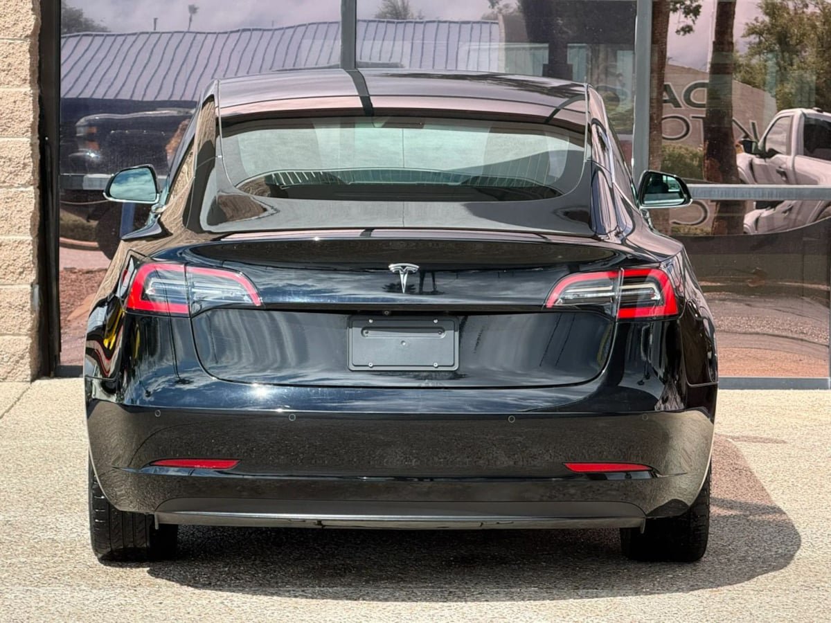 Used 2019 Tesla Model 3 Standard Range Plus RWD image 9