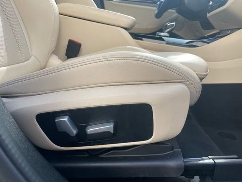 Used 2022 BMW X3 M40i w/ Parking Assistance Package image 32