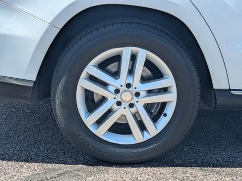 Used 2014 Mercedes-Benz GL 450 4MATIC image 9