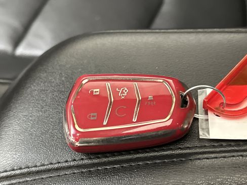 Used 2019 Cadillac Escalade Premium Luxury w/ LPO, Radiant Package image 49